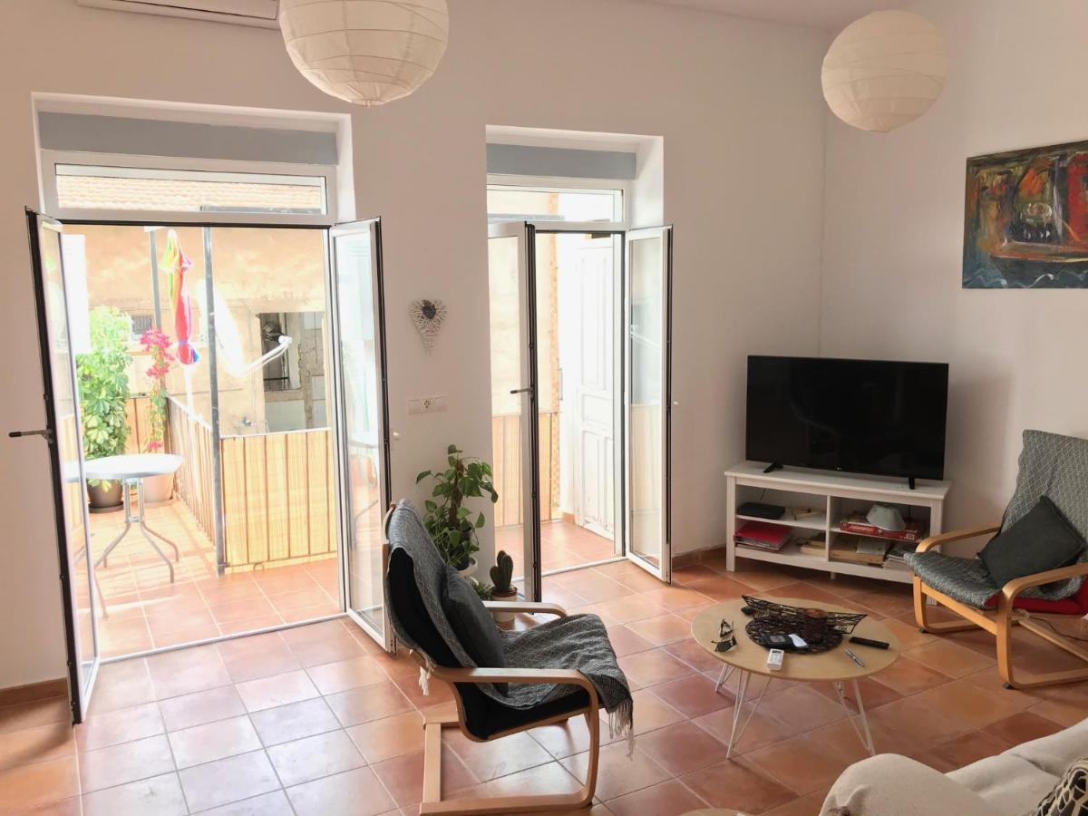 Ferienwohnung Im Zentrum Alicante Luaran gambar