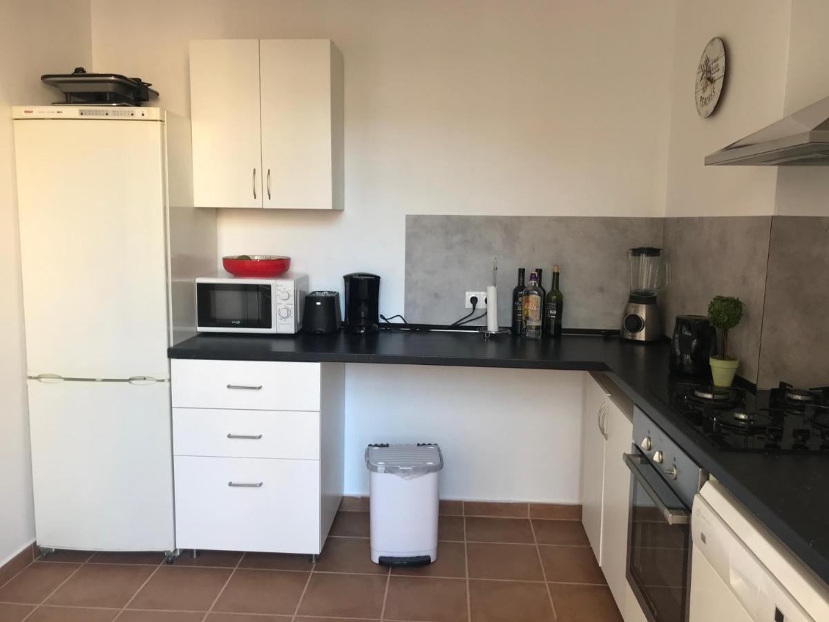 Ferienwohnung Im Zentrum Alicante Luaran gambar