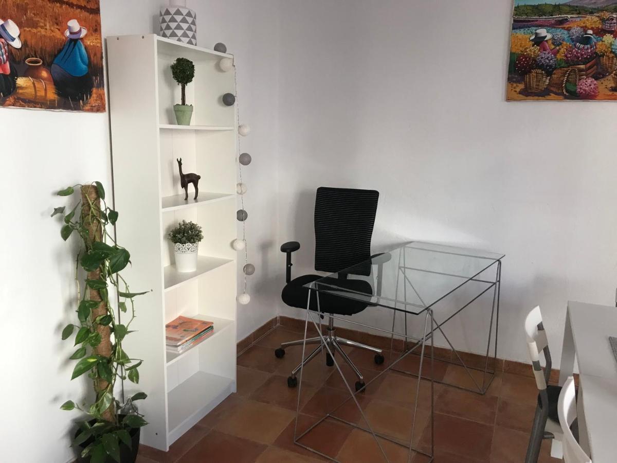 Ferienwohnung Im Zentrum Alicante Luaran gambar