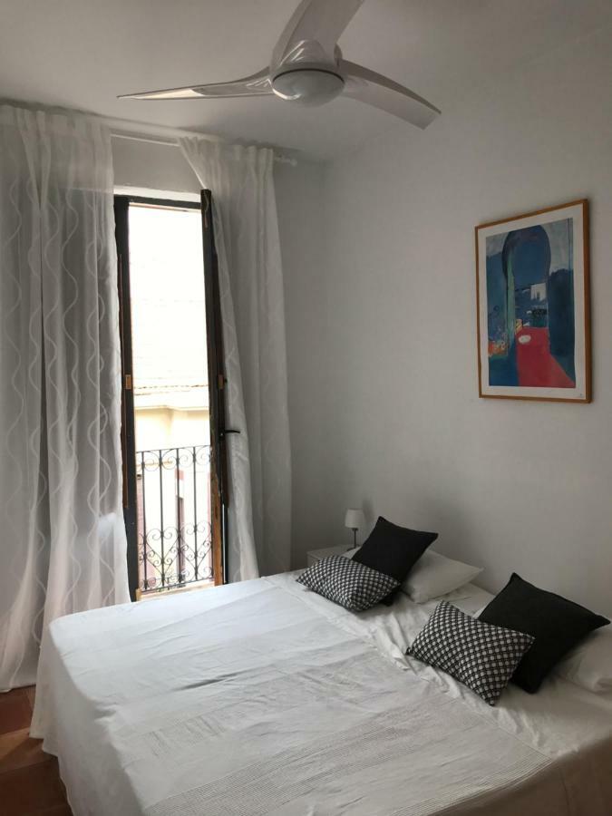 Ferienwohnung Im Zentrum Alicante Luaran gambar